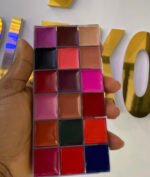 Becharm ageless lip palette