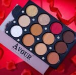 Avour 12 in 1 Powder Palette - Image 2