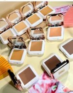 Avour Best Skin Outlast Compact Powder