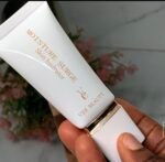 Vee Beauty Moisture Surge Skin Hydrator - Image 3