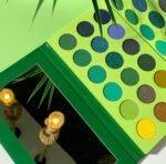 Annie’s beauty drama queen eyeshadow palette - Image 2