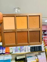 VEE BEAUTY The Secret 6 in 1 Powder Pallet.